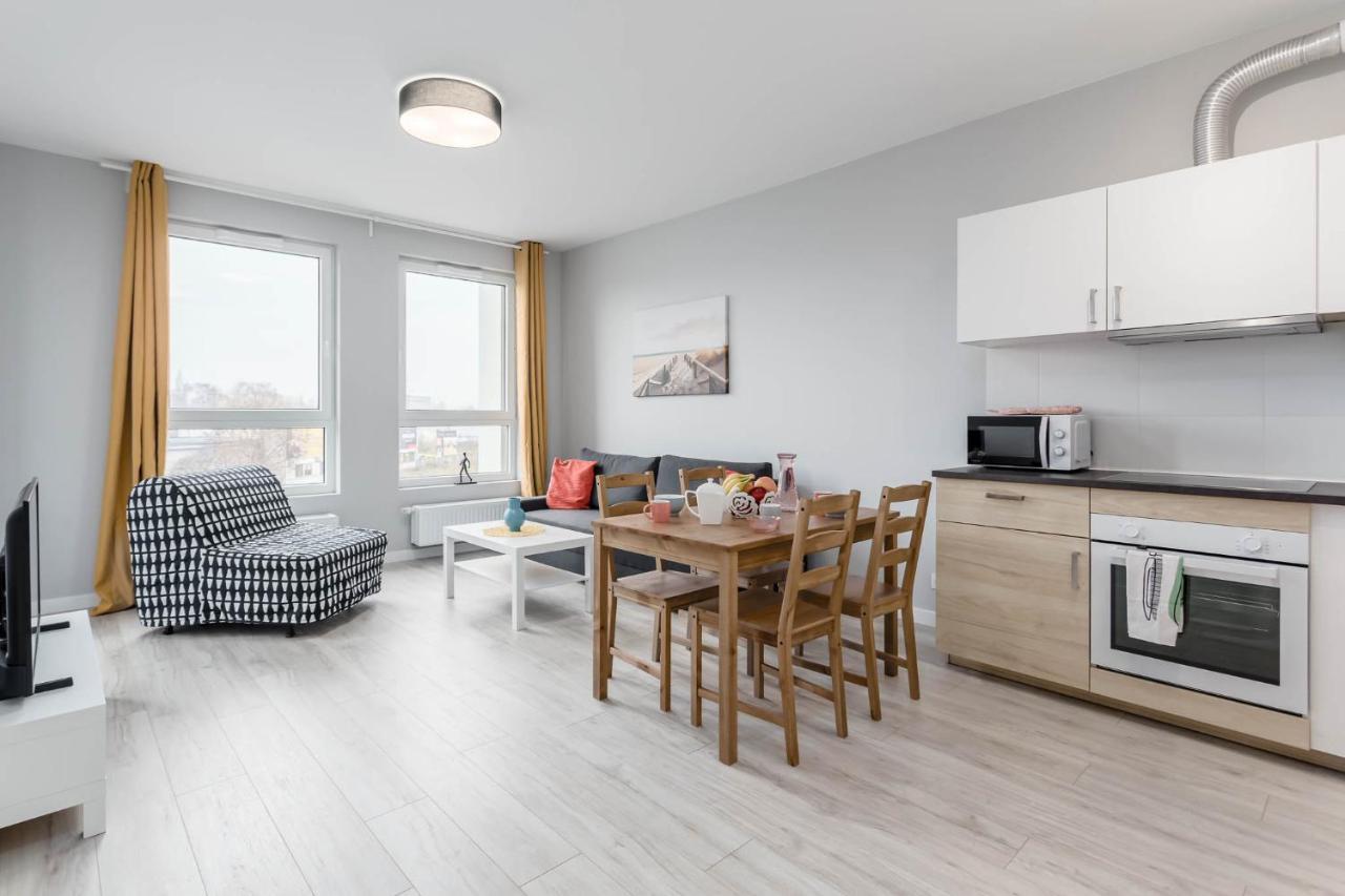Chill Apartments Ursus วอร์ซอ ภายนอก รูปภาพ